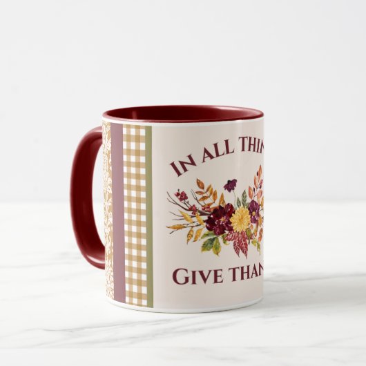 In All Things Give Thanks Burgundy Gold Damask Tasse (Vorderseite Links)