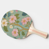 In Blossom: Pastelzweig mit rosa Blume Tischtennis Schläger (Seitenansicht)