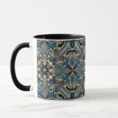 in blue tasse (Links)