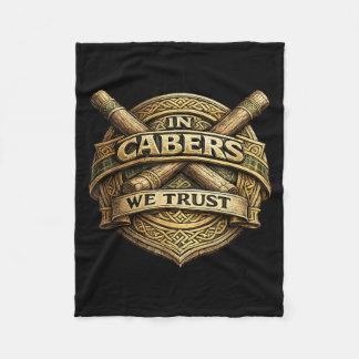 In Caber We Trust Toss Highland Games Männer Fleecedecke