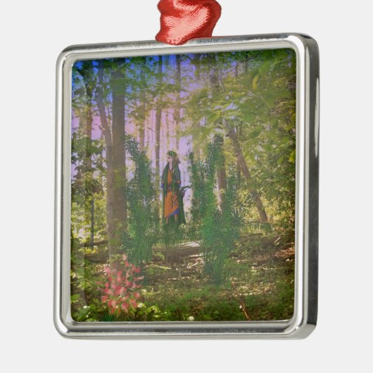 In das Holz Silbernes Ornament (Links)