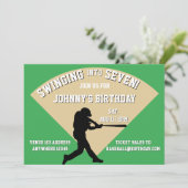 In den Baseball-Geburtstag einschwingen Einladung (Stehend Vorderseite)