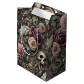 In den Rose hauen - gotischer Blumenschädel Mittlere Geschenktüte (Rückseite Schrägansicht)