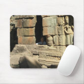 In den Ruinen spielen ... Ta Prohm, Kambodscha Mousepad (Mit Mouse)