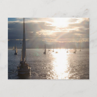 In den Sonnenuntergang Postkarte