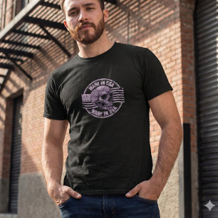 In den USA hergestelltes, abgenutztes, violettes T T-Shirt