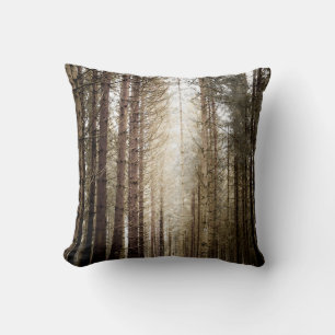 IN DEN WALD KISSEN