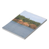 In der Bay of Fundy in St. wird Kajak gefischt. Notizblock (Rotiert)