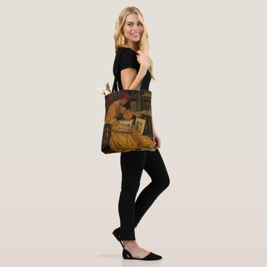 In der Bibliothek Tote Bag Tasche (Am Model)