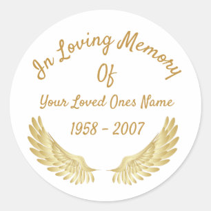 In der Erinnerung an Goldene Engel-Wings Runder Aufkleber