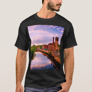 In der Industrie T-Shirt