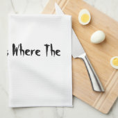 In der Küche sind die Messer Küchentücher (Viertel Falte)