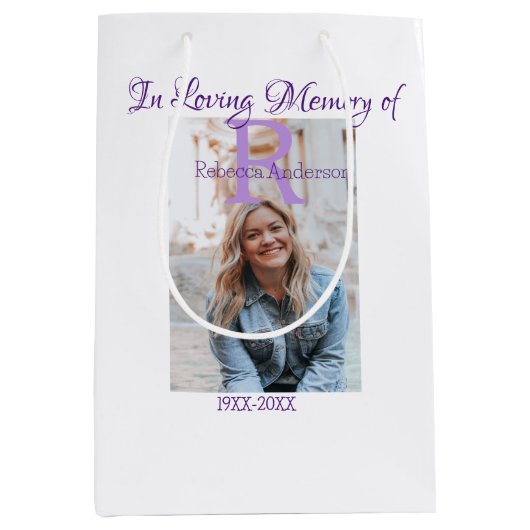 In der liebevollen Erinnerung an den Speicher-Keep Mittlere Geschenktüte (Vorderseite)