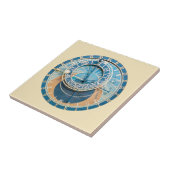 In der Nähe befindet sich die Astronomische Uhr vo Fliese (Seite)