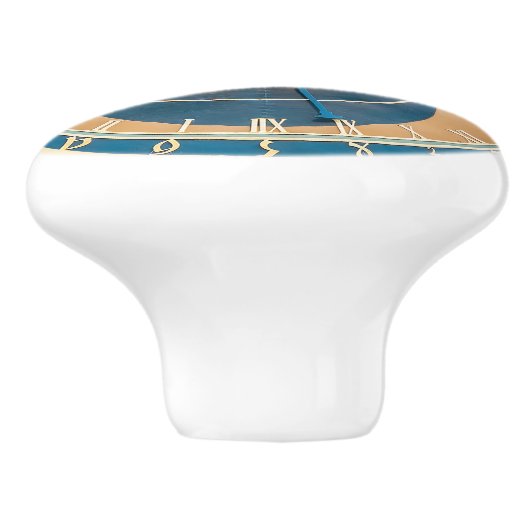 In der Nähe befindet sich die Astronomische Uhr vo Keramikknauf (Seitenansicht)