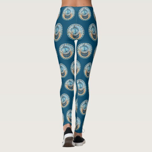 In der Nähe befindet sich die Astronomische Uhr vo Leggings (Rückseite)