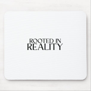 In der Realität verwurzeltes minimalistisches typo Mousepad