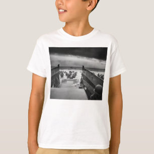 In die Kiefer Zweiten Weltkrieges Omaha des T-Shirt