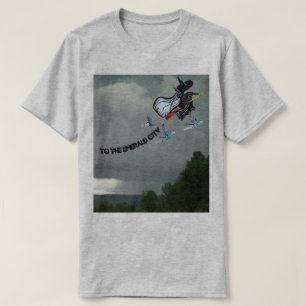 IN DIE STADT EMERALD  T-Shirt