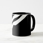 In die Tiefe: Abstrakt Schwarz und Weiß Tasse (VorderseiteRechts)