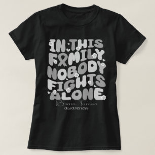 In dieser Familie kämpft niemand allein den Hirntu T-Shirt