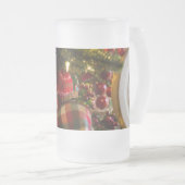 In eine Mattierte Tasse von Weihnachtsbaum (VorderseiteRechts)