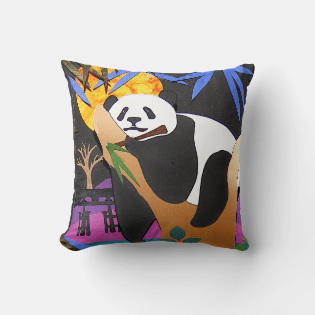 IN einem BAMBUSkoma Panda-Kissen Kissen (Vorderseite)