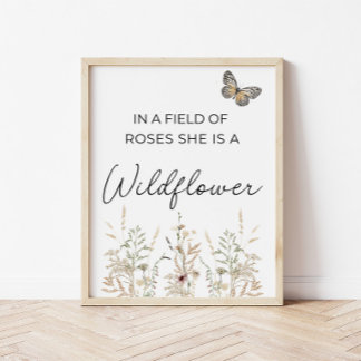 In einem Feld voller Rosen Boho Wildflower Girl Nu Poster