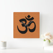 In einem Orangenmeer Quadratische Wanduhr (Zuhause)