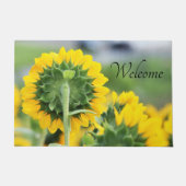 In einem Sonnenblumenfeld wird die Begrüßungsmatte Fußmatte (Vorderseite)