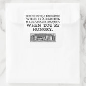 In einen Buchladen kommen, wenn es regnet Quadratischer Aufkleber (Tasche)