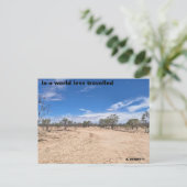 In einer Welt, die weniger reist ist Postkarte (Stehend Vorderseite)