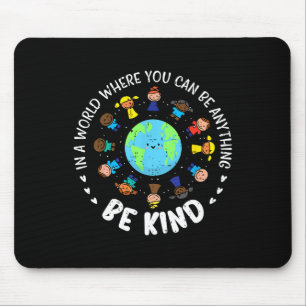 In einer Welt sei der Tag der Einheit der Erde Ora Mousepad