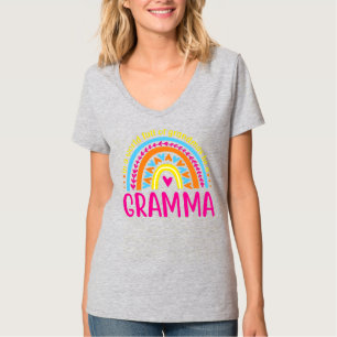 In einer Welt voller Gramma wird ein Gramma Glück T-Shirt