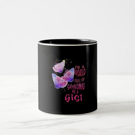 In einer Welt voller Grandmas ist ein Gigi-Schmett Zweifarbige Tasse (Mittel)