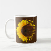 In einer Welt voller Grandmas sei eine Mimi-Sonnen Kaffeetasse (Links)