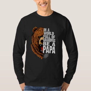 In einer Welt voller Grandpas wird ein Papa-Vatert T-Shirt