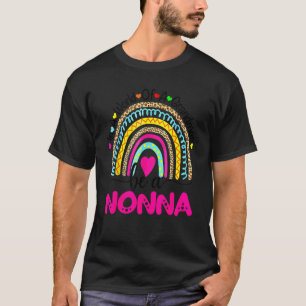 In einer Welt voller Omas sei ein Nonna-Regenbogen T-Shirt