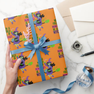 In einer Welt voller Prinzessinnen ist eine Hexe Geschenkpapier