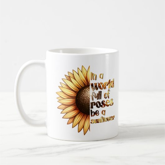 In einer Welt voller Sonnenblumen Personalisiert Kaffeetasse (Links)