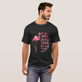 In einer Welt voller Tauben ist ein Flamingo-T - S T-Shirt (Vorne ganz)