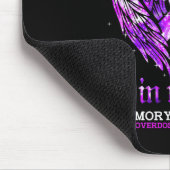 In Erinnerung an meine Schwester Überdosierung Bew Mousepad (Ecke)