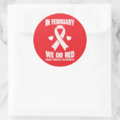 In February We Go Red for Heart Disease Awareness Runder Aufkleber (Tasche)