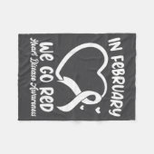 In February We Go Red Heart Disease Awareness Mont Fleecedecke (Vorderseite (Horizontal))
