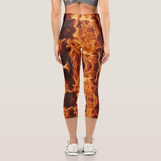 In Flammen Capri Leggings (Rückseite)