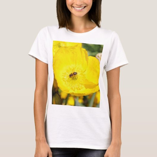 In Gelb gebadete Biene T-Shirt (Vorderseite)