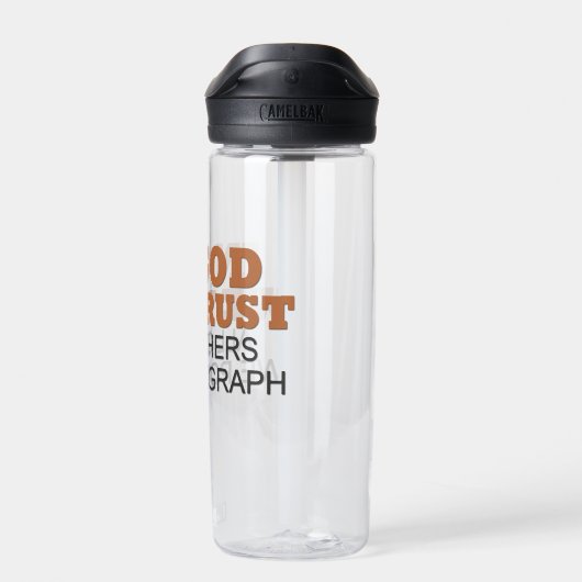 In Gott vertrauen wir allen anderen, die wir polyg Trinkflasche (Rückseite)