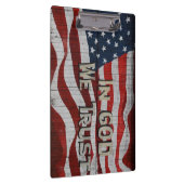 In Gott vertrauen wir der rustikalen Stallbehörde Klemmbrett (Rechts)