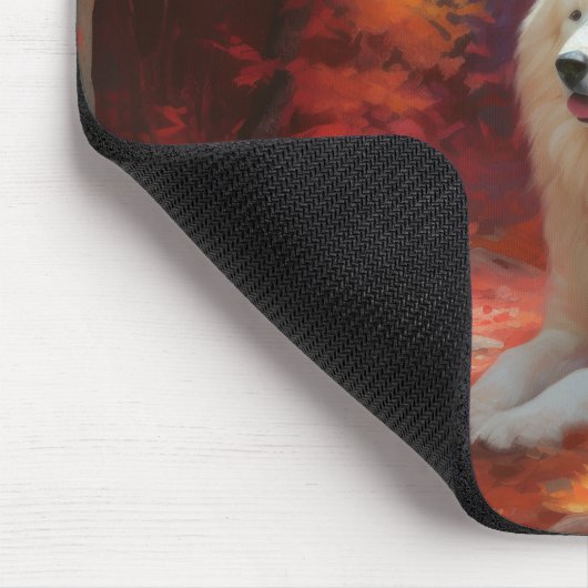 In Herbstleaves Inspiriert Samoyed Mousepad (Ecke)