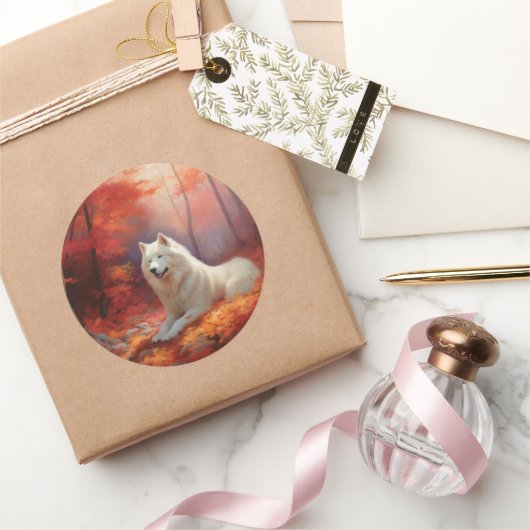 In Herbstleaves Inspiriert Samoyed Runder Aufkleber (Schenken)